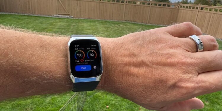 This smartwatch can monitor your blood pressure, but it’s not for everyone – here’s why This smartwatch can monitor your blood pressure, but it’s not for everyone – here’s why