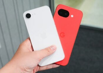 Why I use Apple's and Google's password managers – and don't mind the chaos