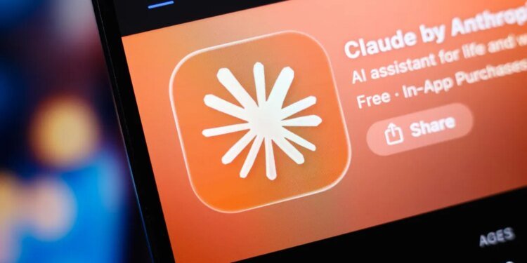 How to switch from ChatGPT to Claude: Transferring your memories and settings is easy